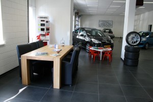 Autobedrijf Groot Showroom